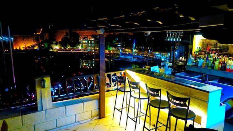 White Pearl Hotel Kyrenia  Bagian luar foto